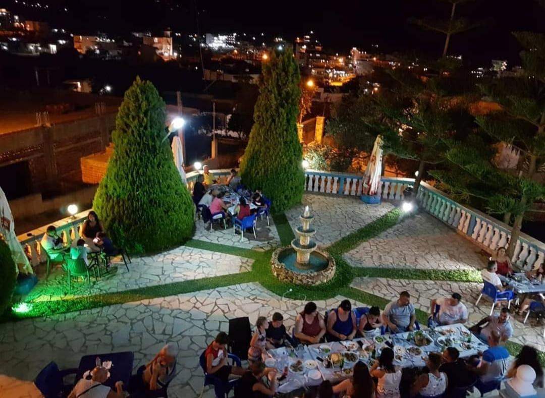קסאמיל Esmeralda Hotel & Restaurant מראה חיצוני תמונה