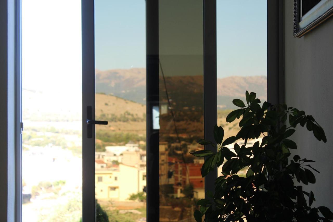 קסאמיל Esmeralda Hotel & Restaurant מראה חיצוני תמונה