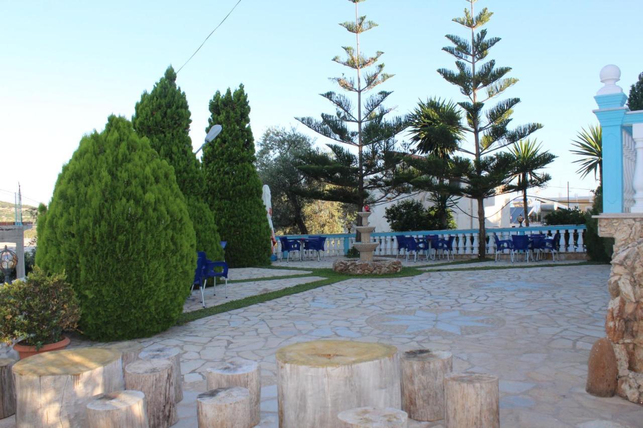 קסאמיל Esmeralda Hotel & Restaurant מראה חיצוני תמונה