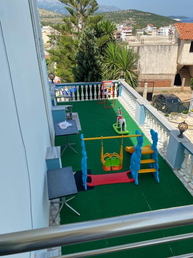קסאמיל Esmeralda Hotel & Restaurant מראה חיצוני תמונה