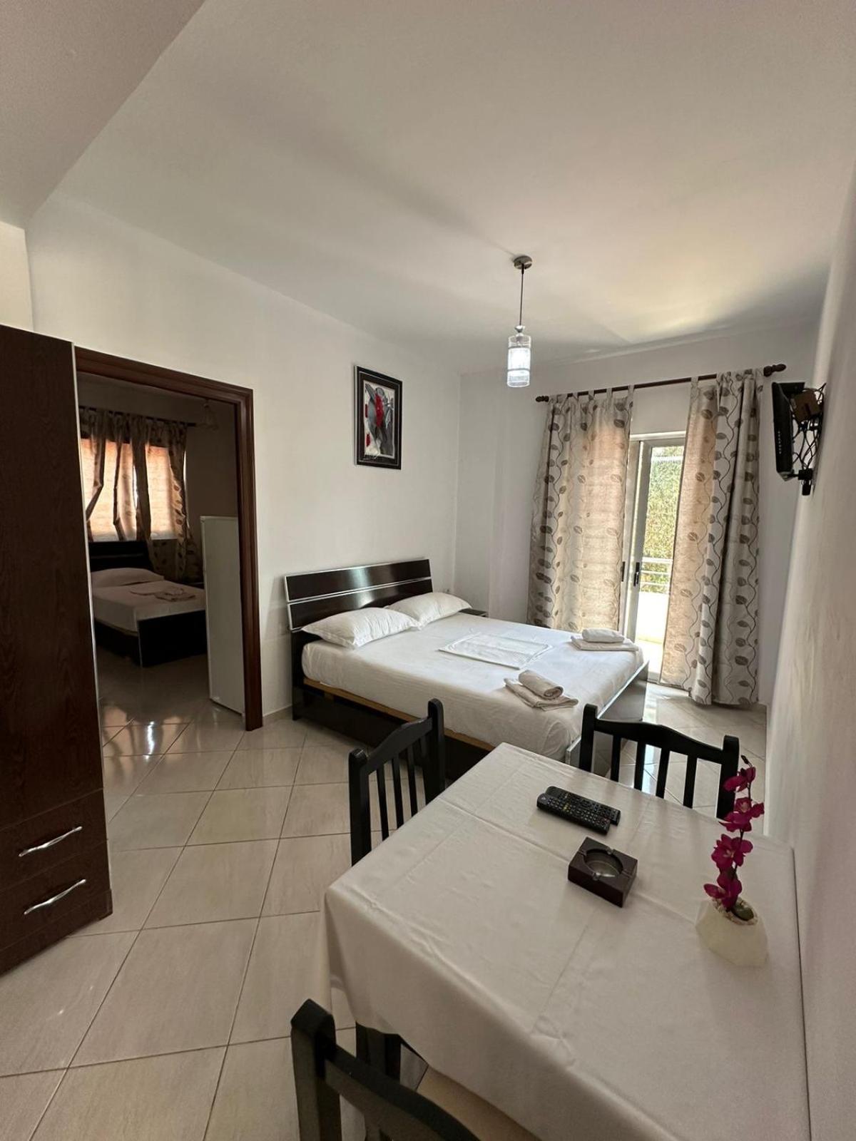 קסאמיל Esmeralda Hotel & Restaurant מראה חיצוני תמונה