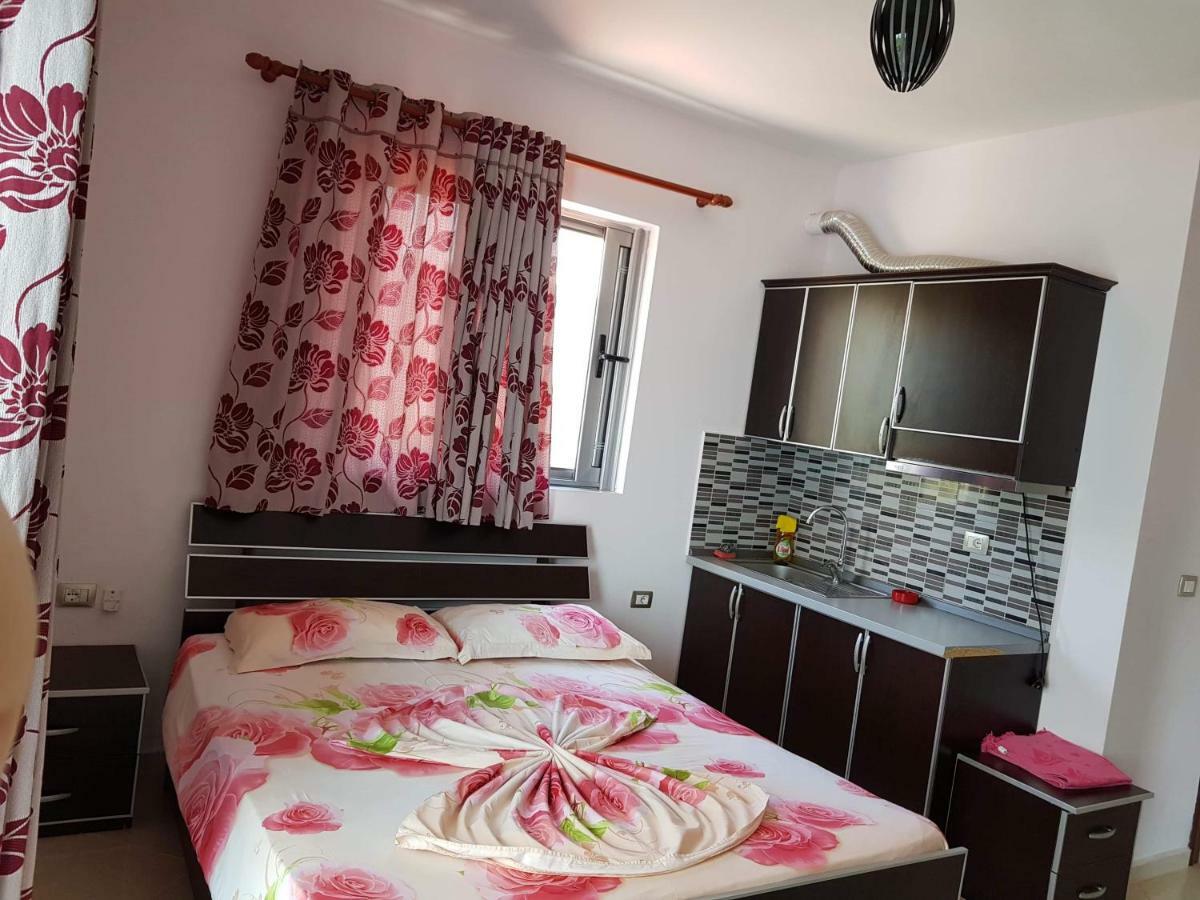 קסאמיל Esmeralda Hotel & Restaurant מראה חיצוני תמונה