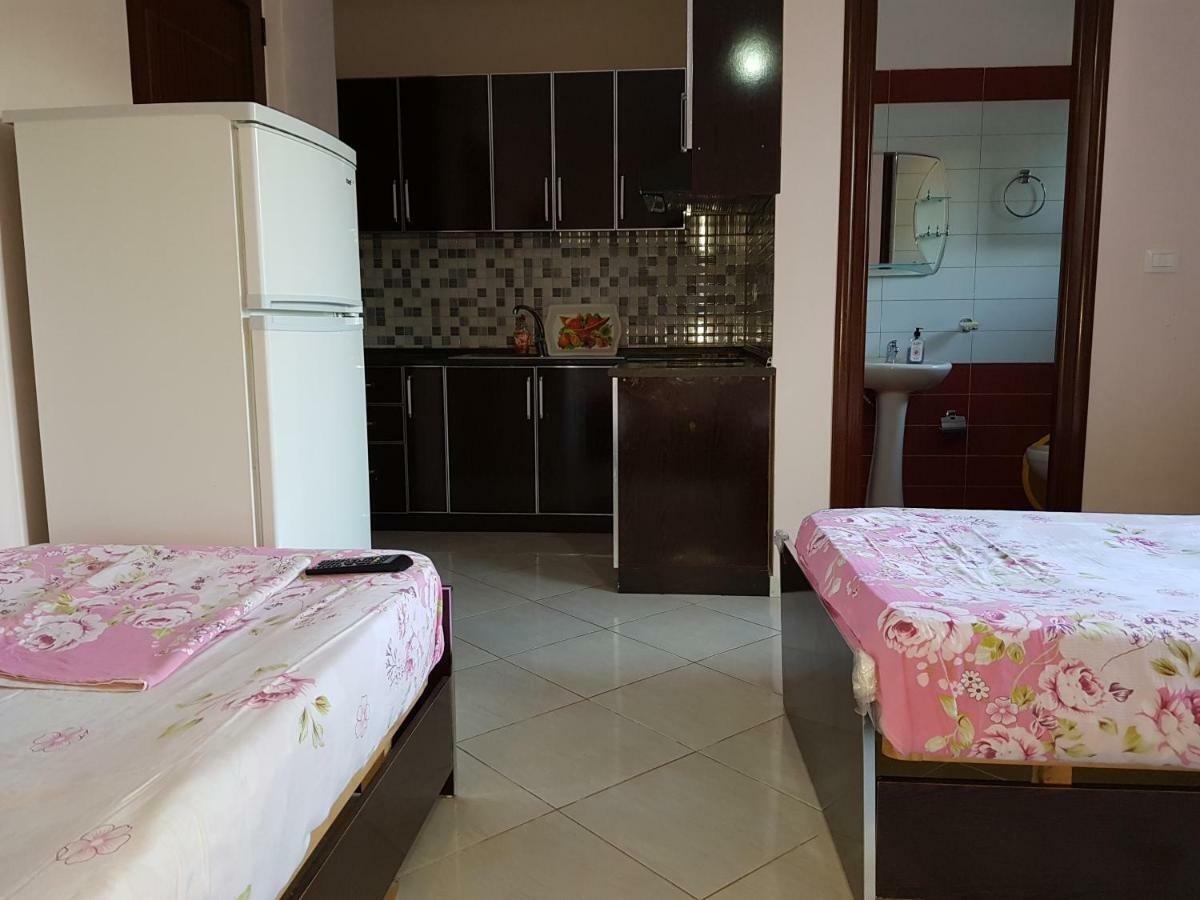 קסאמיל Esmeralda Hotel & Restaurant מראה חיצוני תמונה