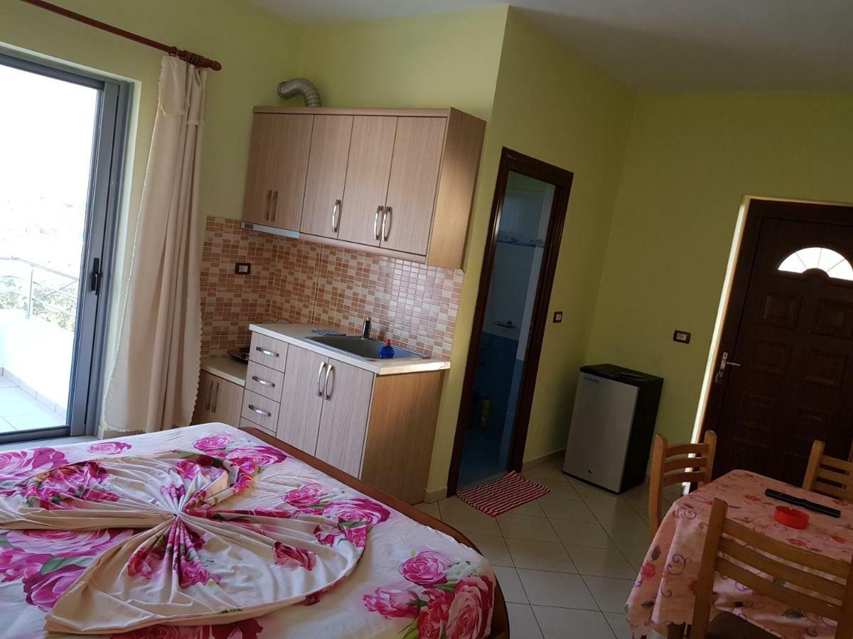 קסאמיל Esmeralda Hotel & Restaurant מראה חיצוני תמונה